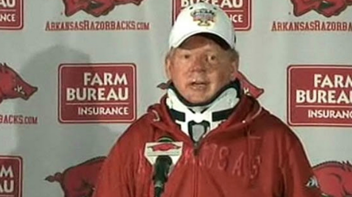 Tusk to Tail Bring on the neck braces for a big Hog win in ‘The Character Bowl’ Tusk to Tail